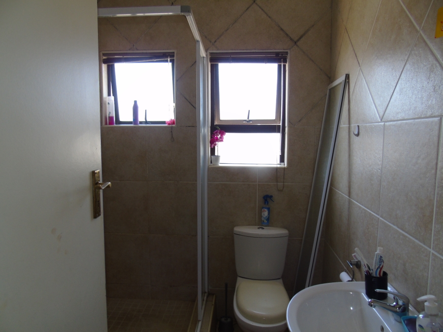 3 Bedroom Property for Sale in Abbotsford Eastern Cape